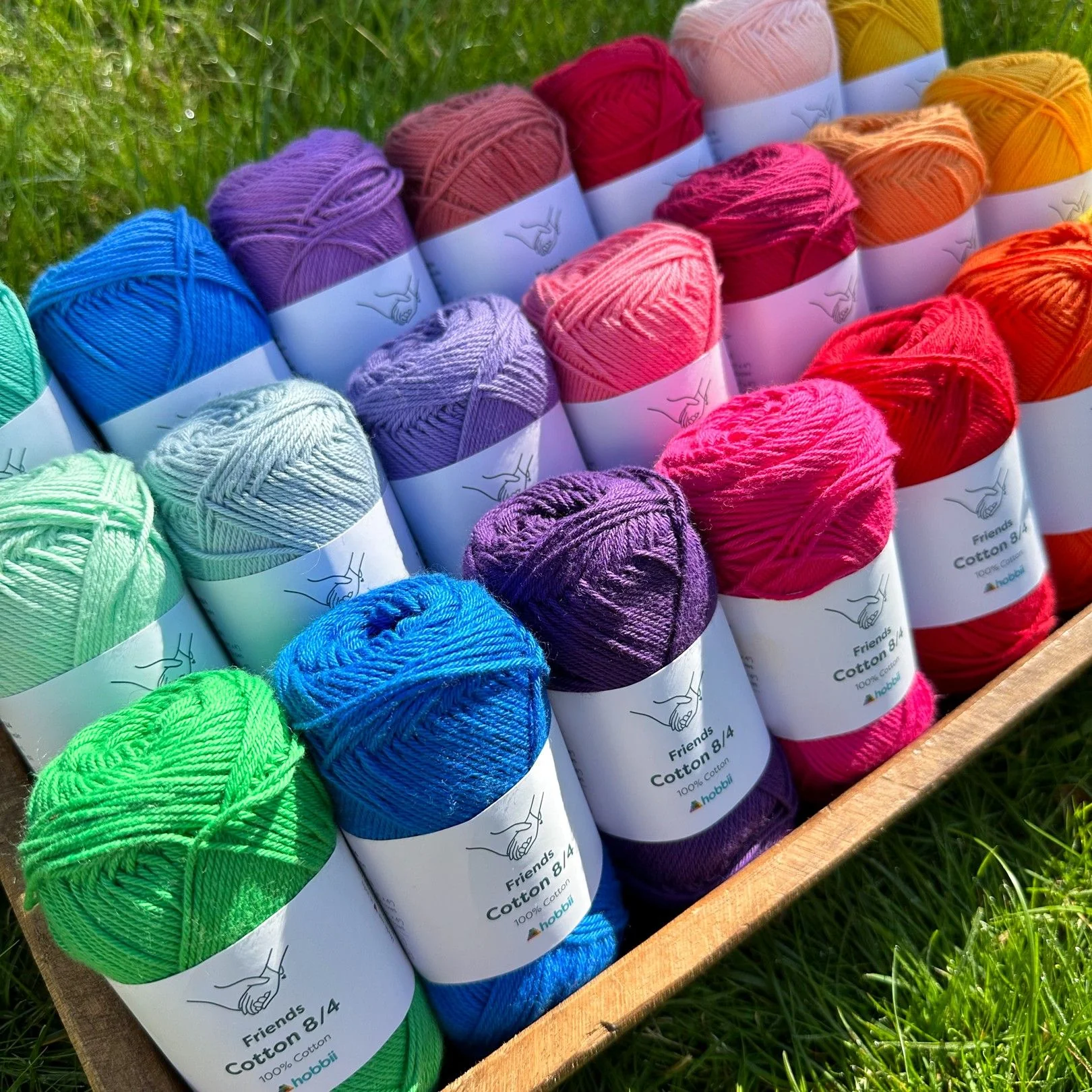 Friends Cotton 8/4 - Image 3